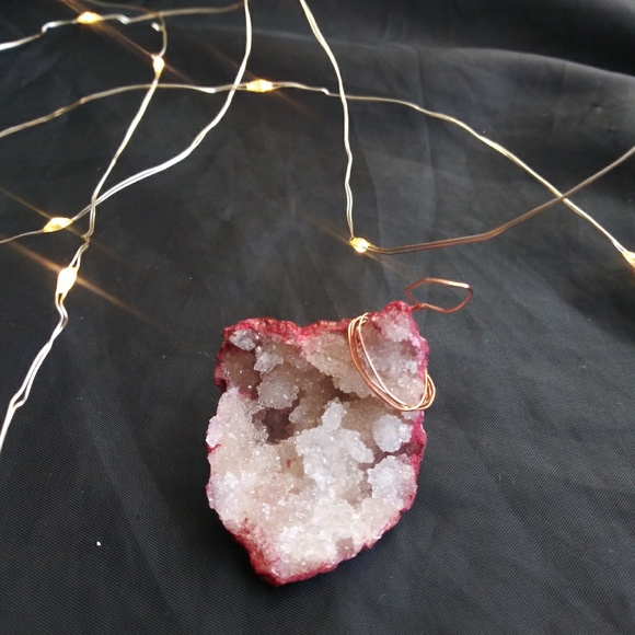 Bloody Human Heart Necklace charm - Picture 2 of 4